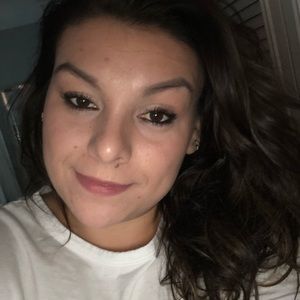 Meet your Posher, Edina